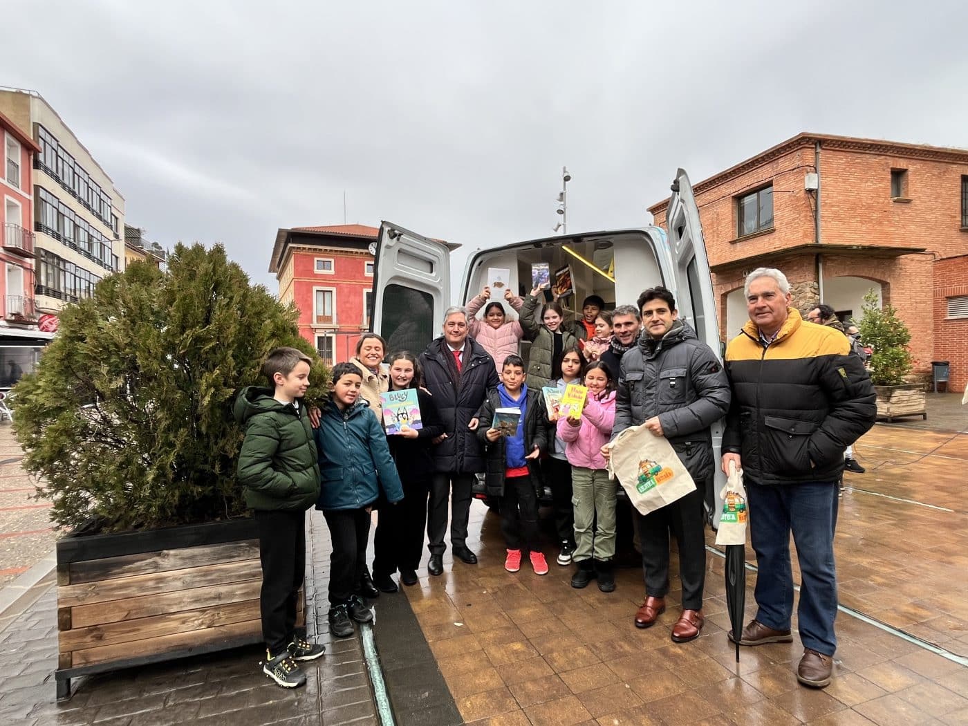 La Biblioteca Nómada de La Rioja amplía rutas y llegará a 16 localidades tras el éxito de su primer año