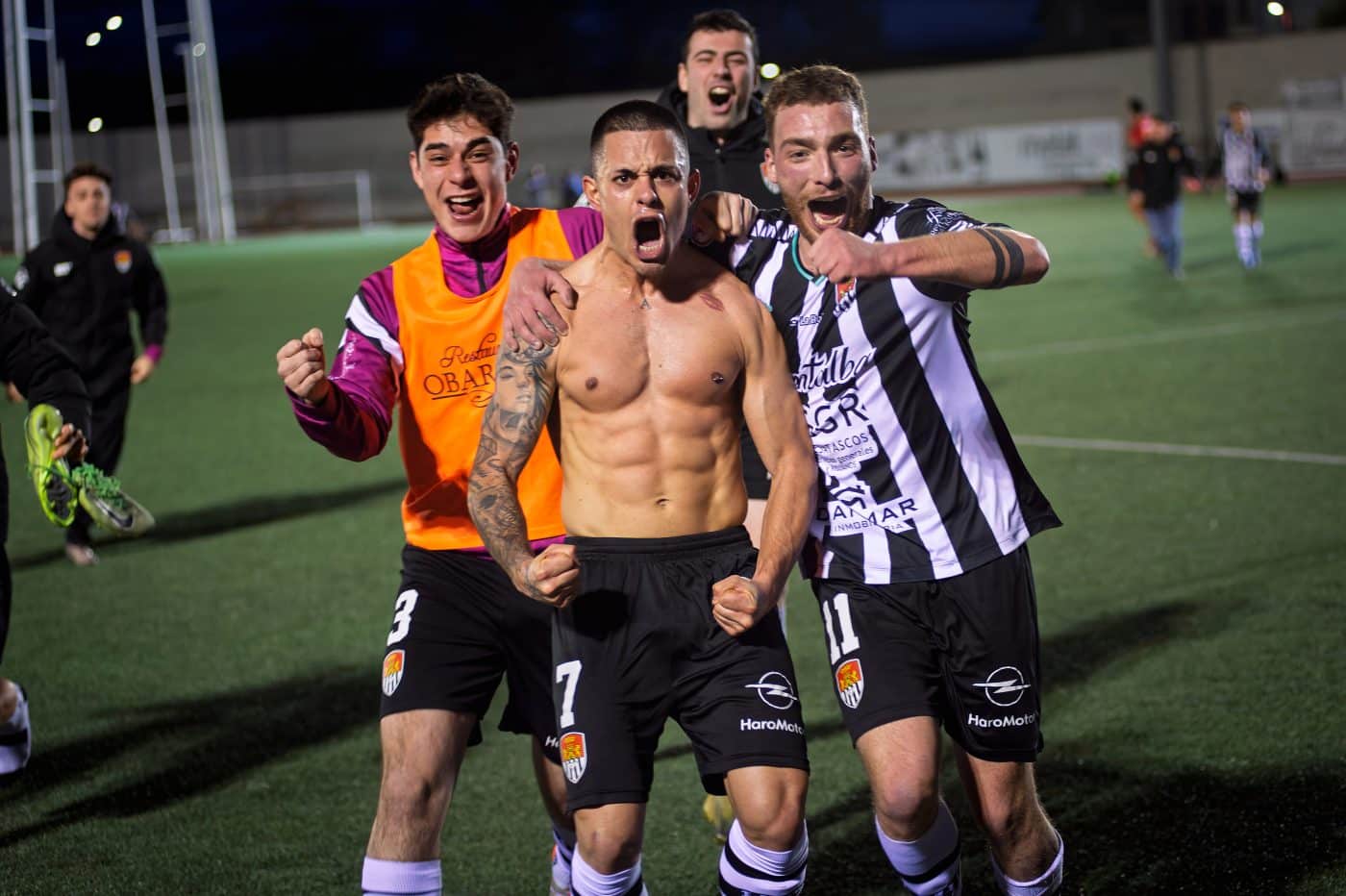 El Haro tumba al Calahorra con un golazo de Zunzunegui en el descuento