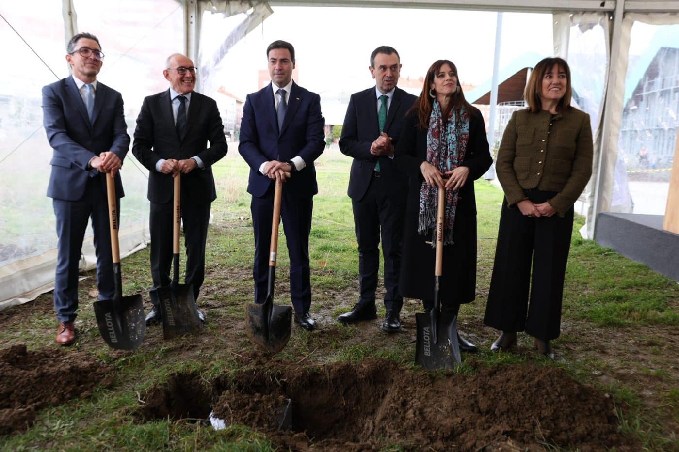 Primera piedra del futuro EDA Drinks & Wine Campus de Vitoria