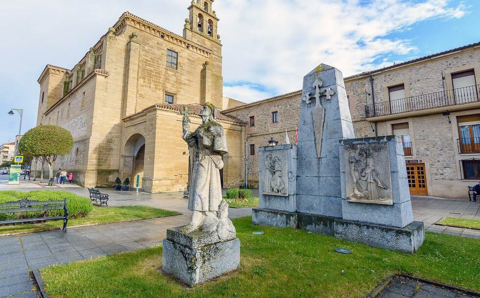El Convento de San Francisco acoge un homenaje a la Banda de Cornetas y Tambores de la Vera Cruz