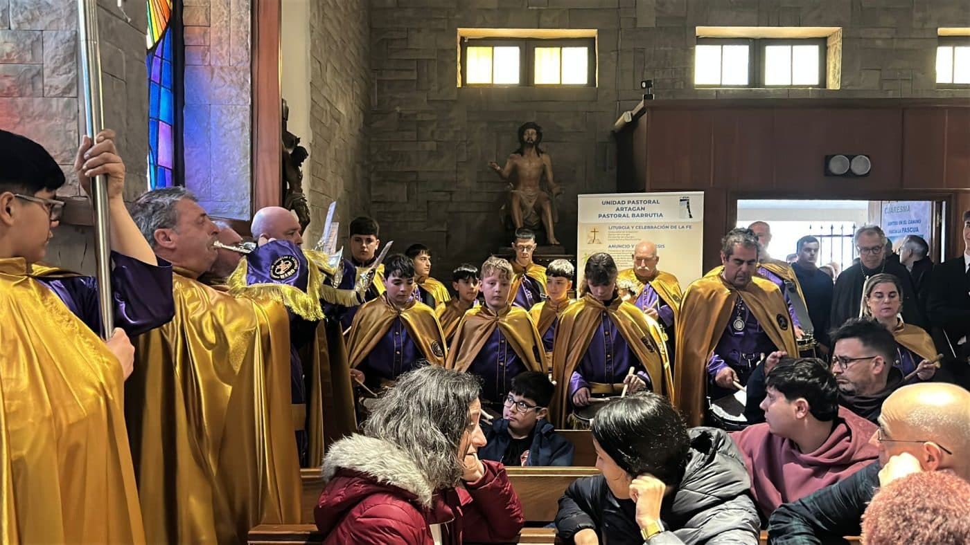 La Agrupación de Cornetas y Tambores de Haro inicia su agenda de Semana Santa en Bilbao