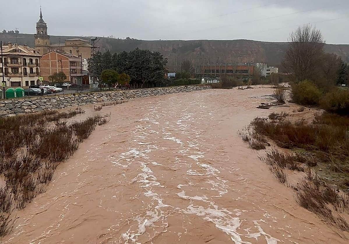 La Rioja mantiene activado el plan contra inundaciones ante las lluvias persistentes y la subida de caudales