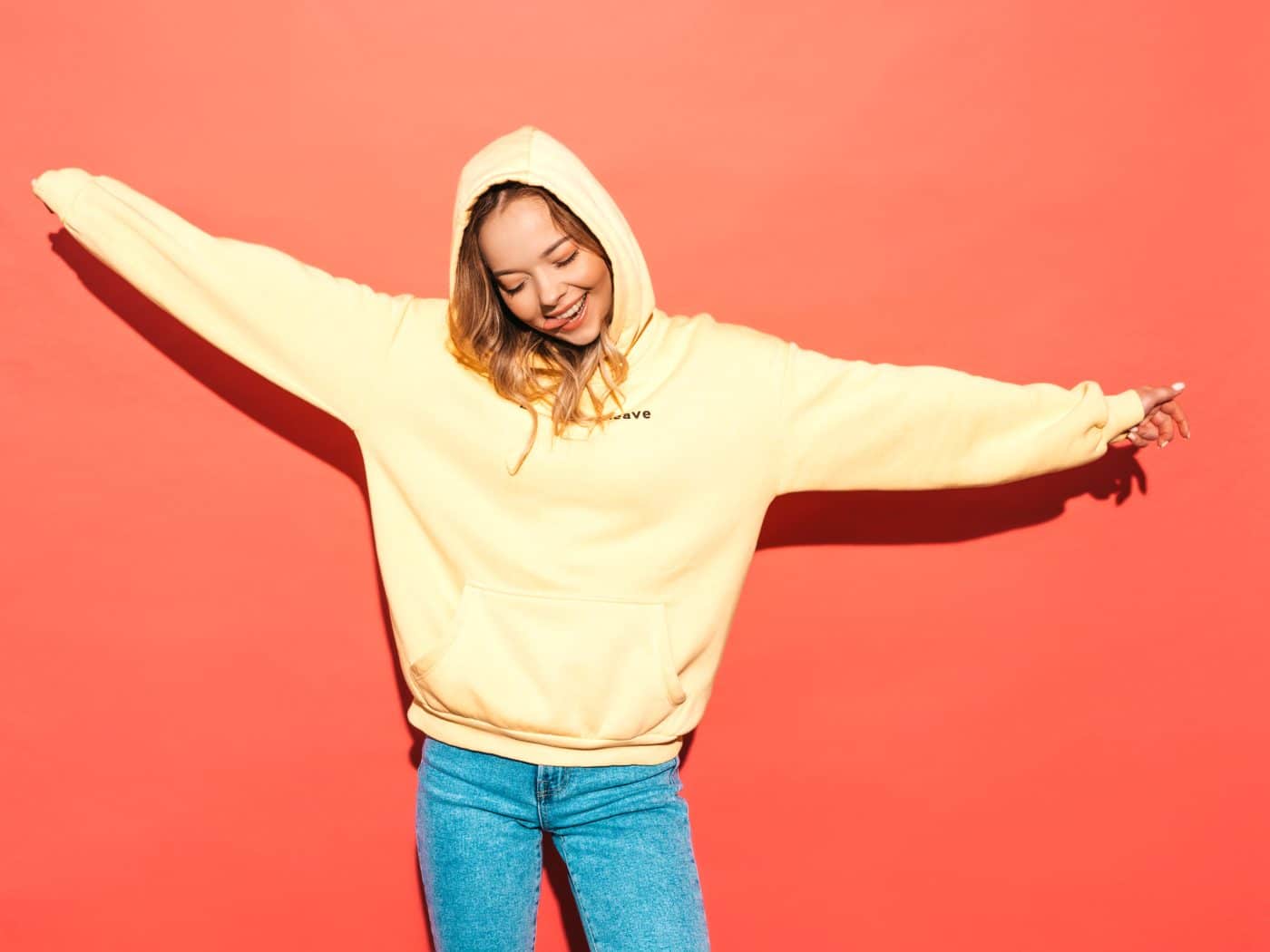 Sudaderas vintage, el regreso de las prendas de moda más icónicas