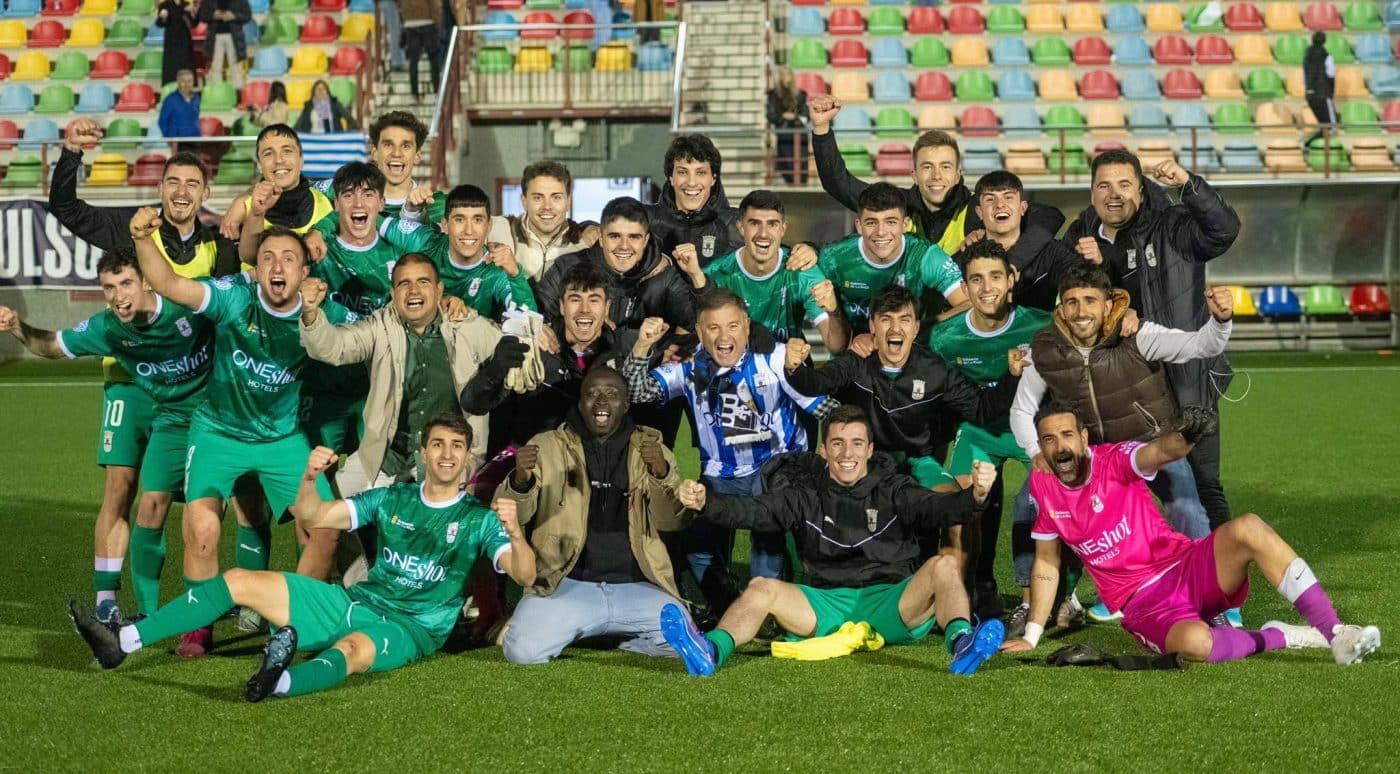 Tres puntos de oro para el Náxara
