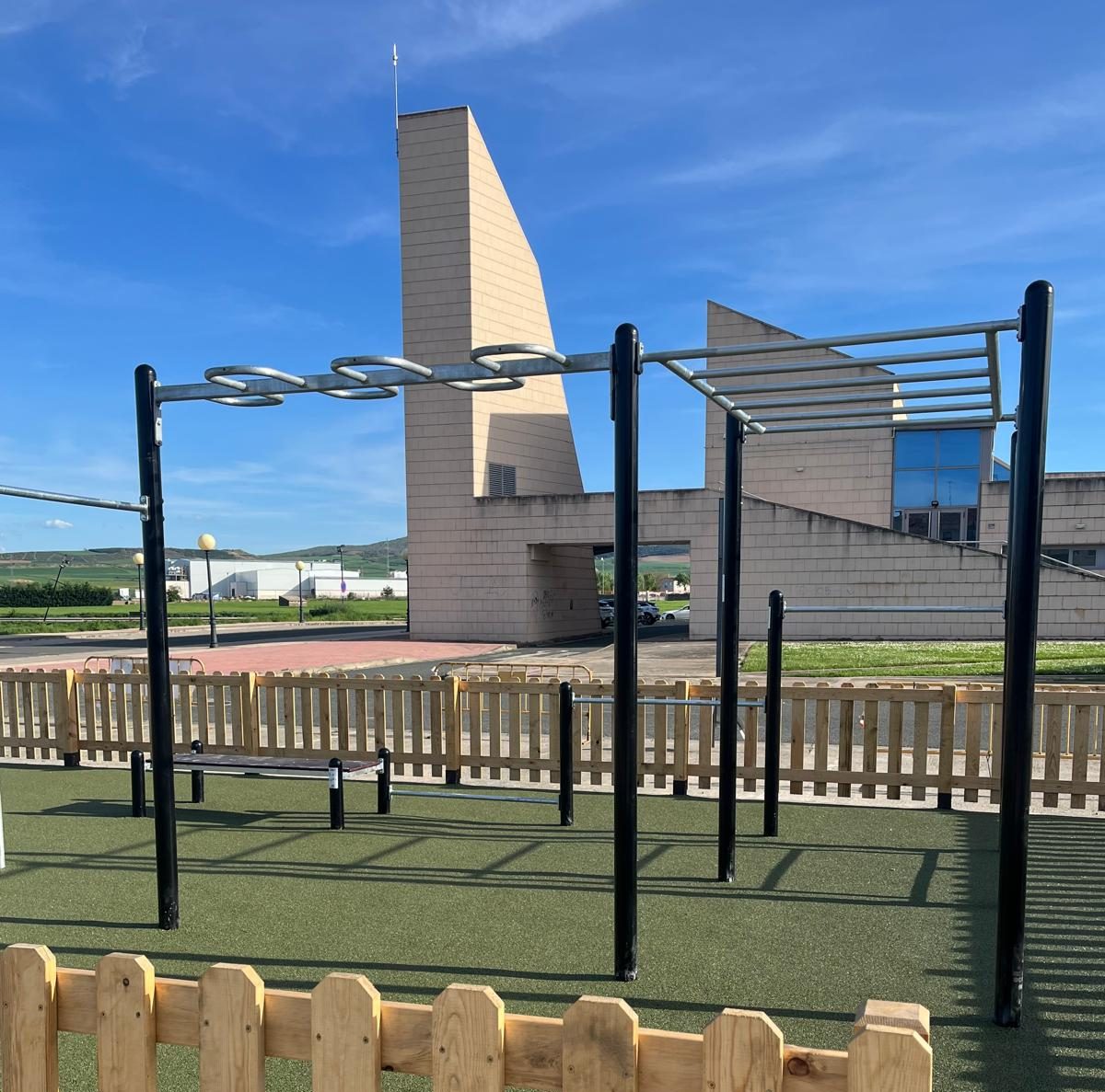Santo Domingo de la Calzada estrena una nuevo parque de ‘cross-training’ para fomentar el deporte al aire libre