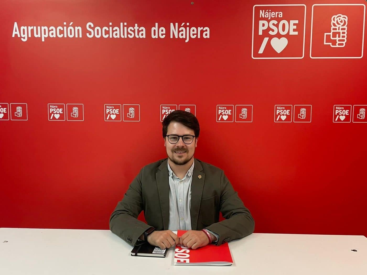El PSOE de Nájera pide una comisión de investigación por el incendio del vertedero
