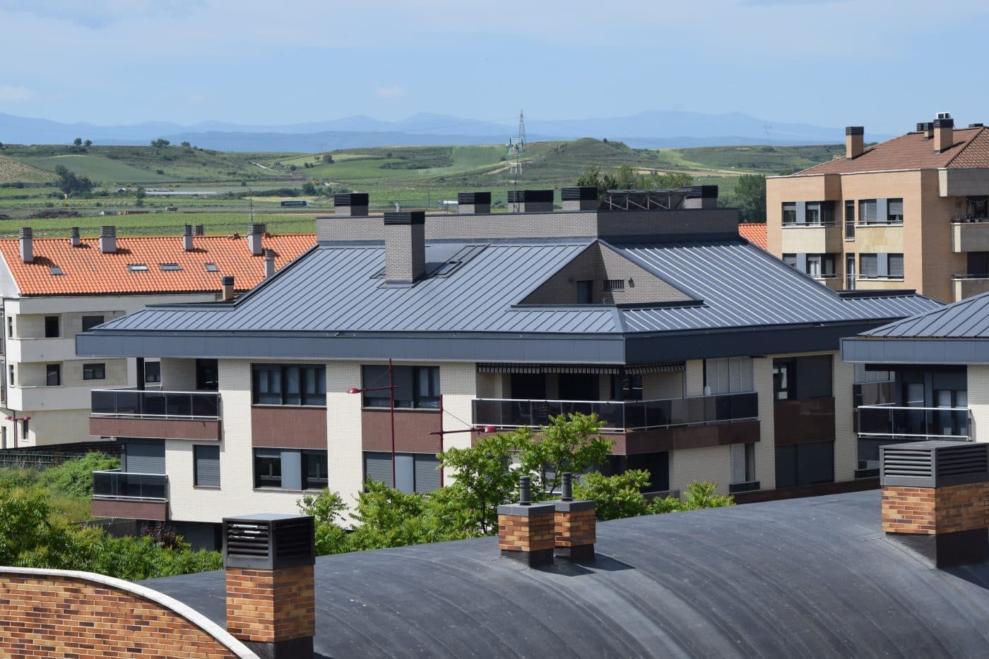 La Rioja acepta el reparto de fondos del Plan Estatal de Vivienda 2026-2030 pero critica el recorte del 17%