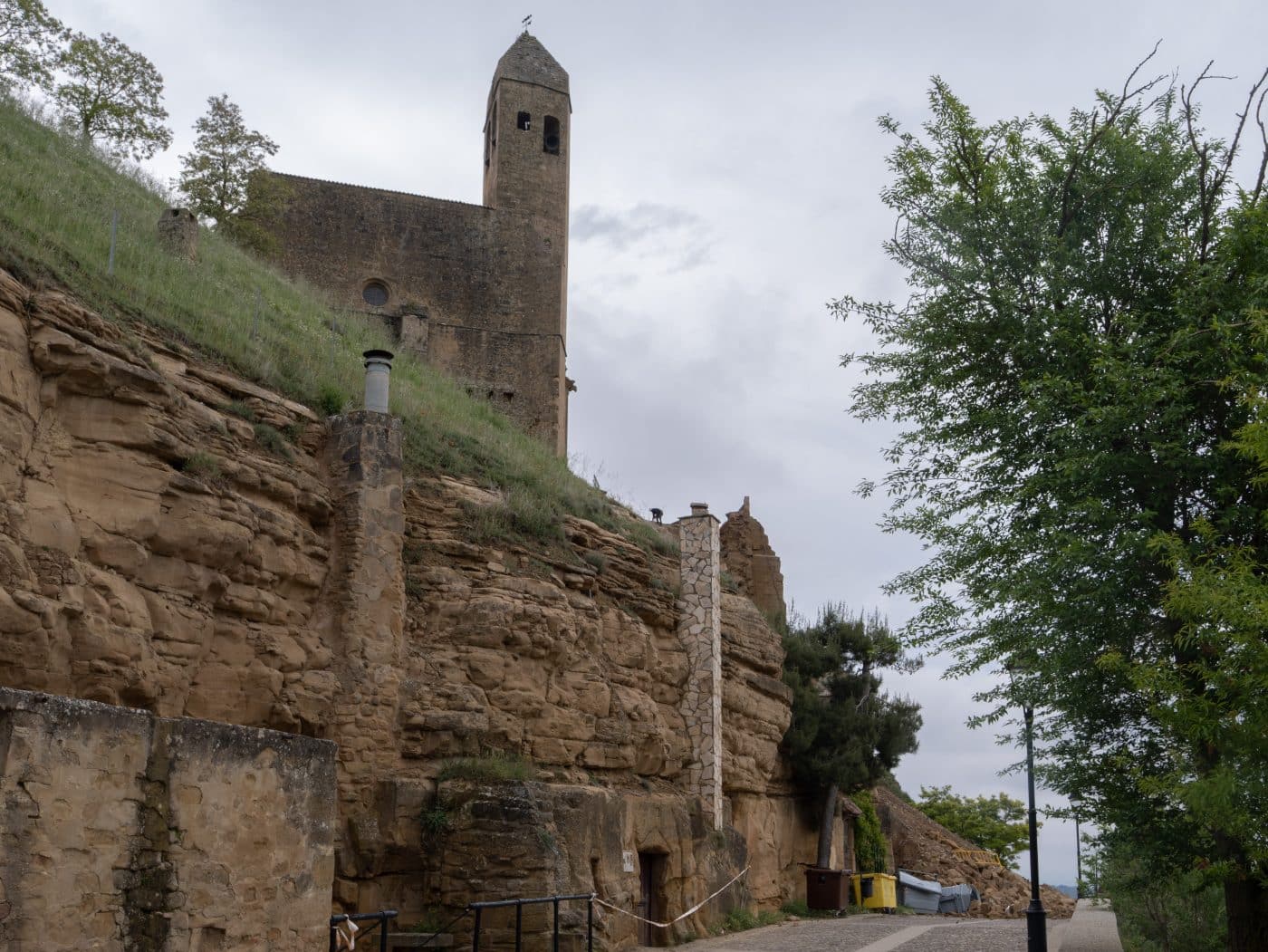IU reclama un plan urgente para proteger el patrimonio riojano tras el derrumbe en San Vicente de la Sonsierra