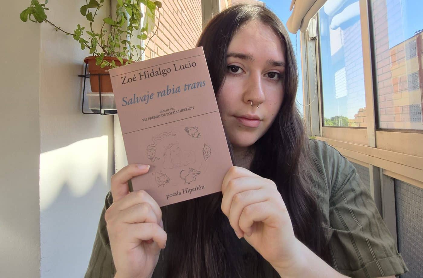 La riojalteña Zoé Hidalgo Lucio logra un histórico accésit en el Premio Hiperión con ‘Salvaje Rabia Trans’