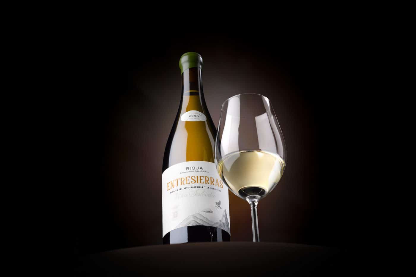 Entresierras es el nuevo gran vino blanco de guarda de Viña Salceda